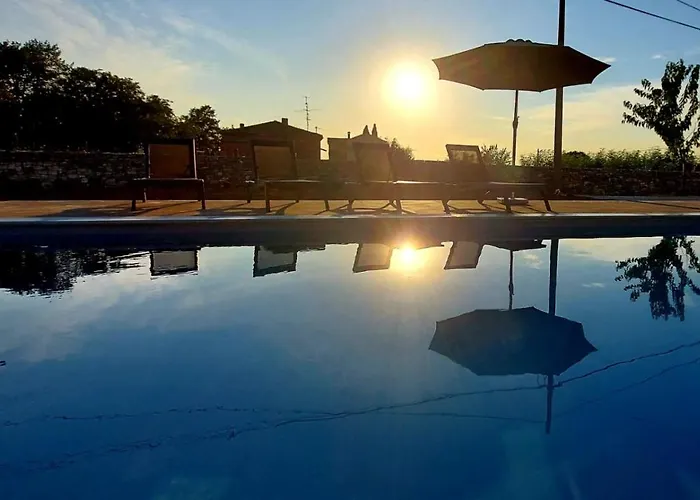 Cozy House With Pool Near Rovinj