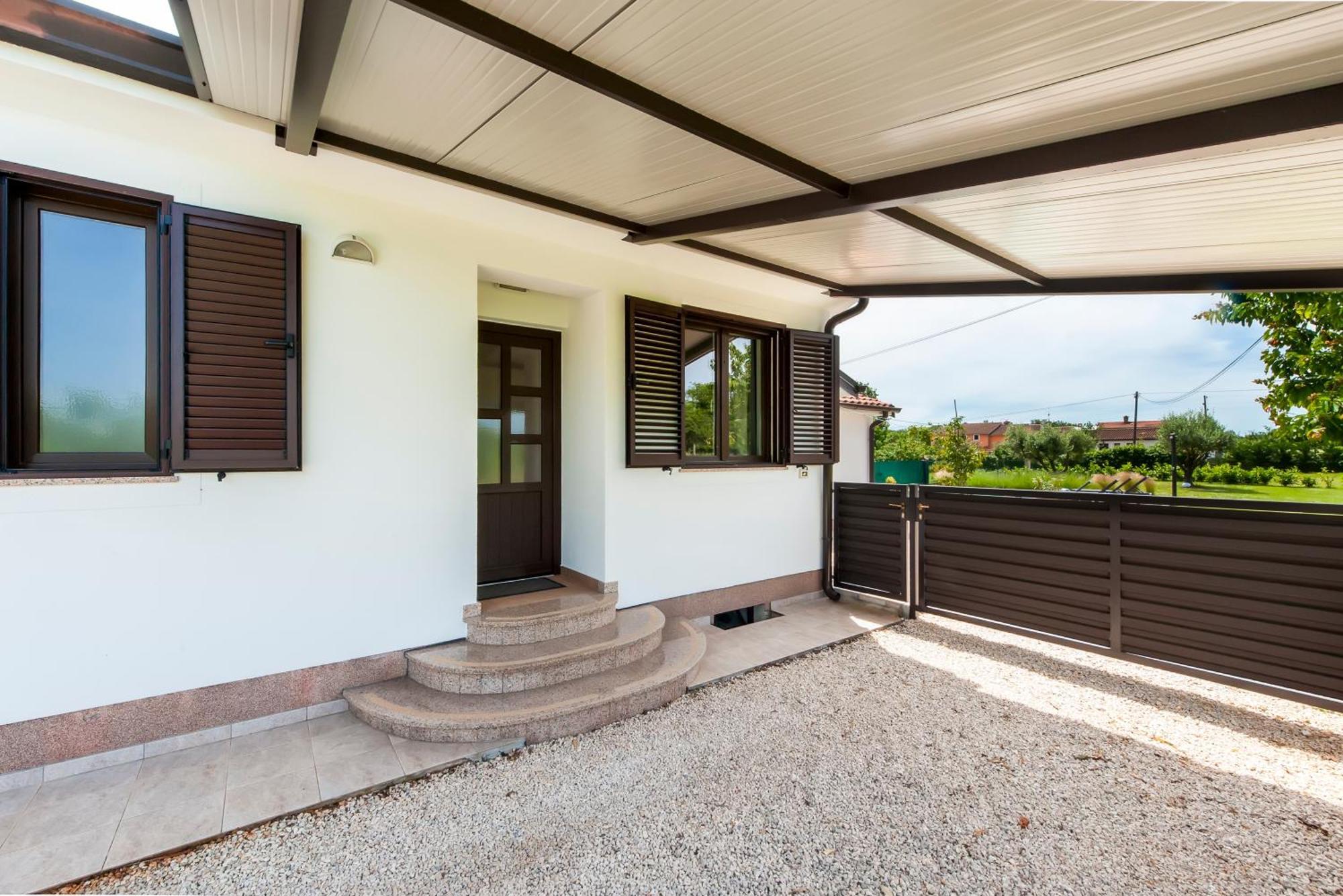 Cozy House With Pool Near Rovinj Appartamento