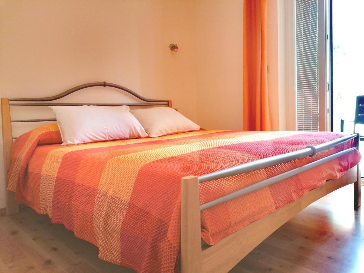 Cozy House With Pool Near Rovinj Apartment