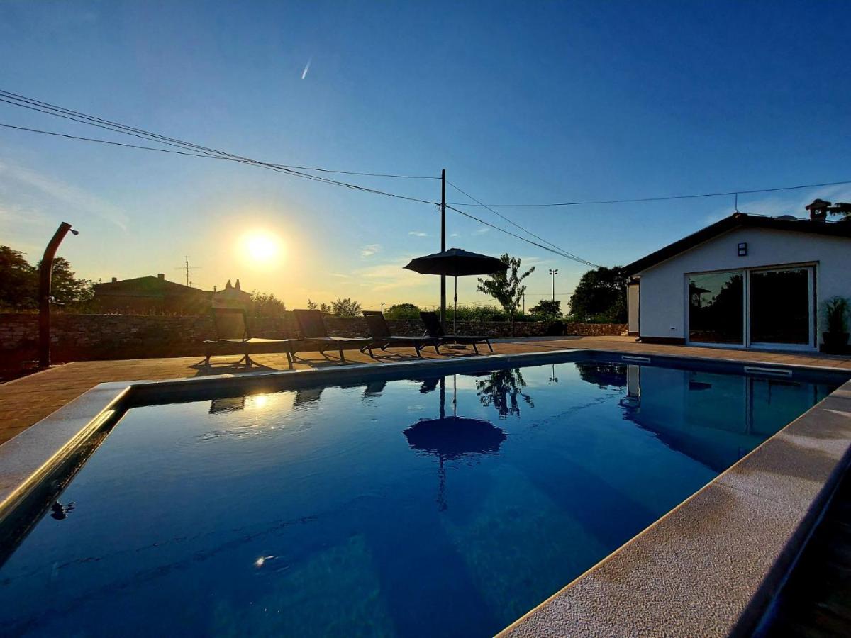 Apartment Cozy House With Pool Near Rovinj Kanfanar